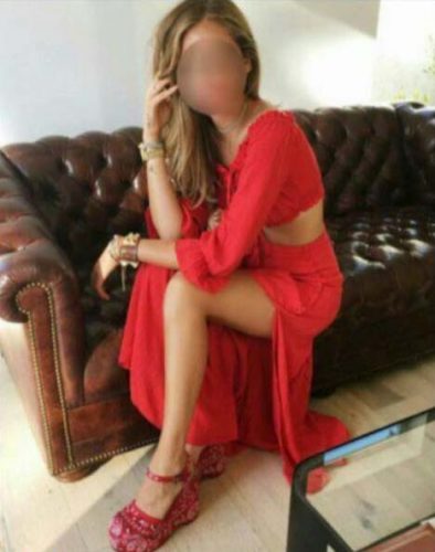 Erdemli'nin Büyüleyici Escortları: Özgünlük ve Çekiciliğin Kombinasyonu