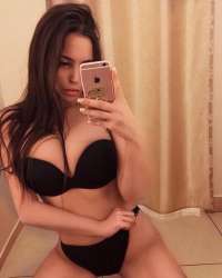 Erdemli Escort Bölgesinin Göz Kamaştırıcı İncisi