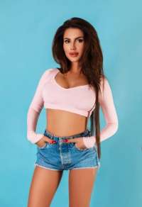 Erdemli Escort Eşsiz Güzellikteki Kız: Açelya