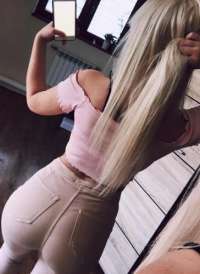 Erdemli Escort Olarak Size Zarif ve Dikkat Çekici Bir Deneyim Sunan Bayan