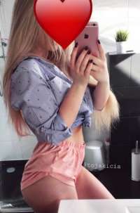 Erdemli Escort Olarak Size Zarif ve Dikkat Çekici Bir Deneyim Sunan Bayan