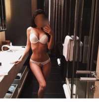Erdemli'deki Büyüleyici ve Güzel Escort Kız