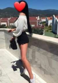 Erdemli'nin Büyüleyici ve Şehvetli Escortu: Özge