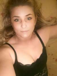 Erdemli'nin Çarpıcı ve Özgün Escortu: Derya