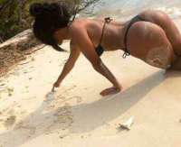 Eşsiz Güzellikte Erdemli Escort: Kendinizi Özel Hissettiren Deneyim