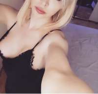 Mersin Mezitli Eskortta En İyi Deneyim - Büyüleyici ve Zarif Genç Kadın