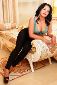 Sizinle Tanışmayı Bekleyen Erdemli Escort Leyla